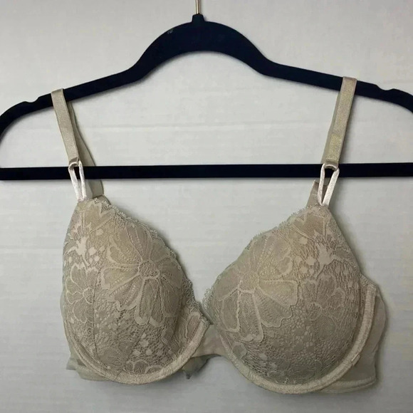 VICTORIA'S SECRET Sexy Tee Lace Lightly-Lined Demi Bra - Picture 1 of 8